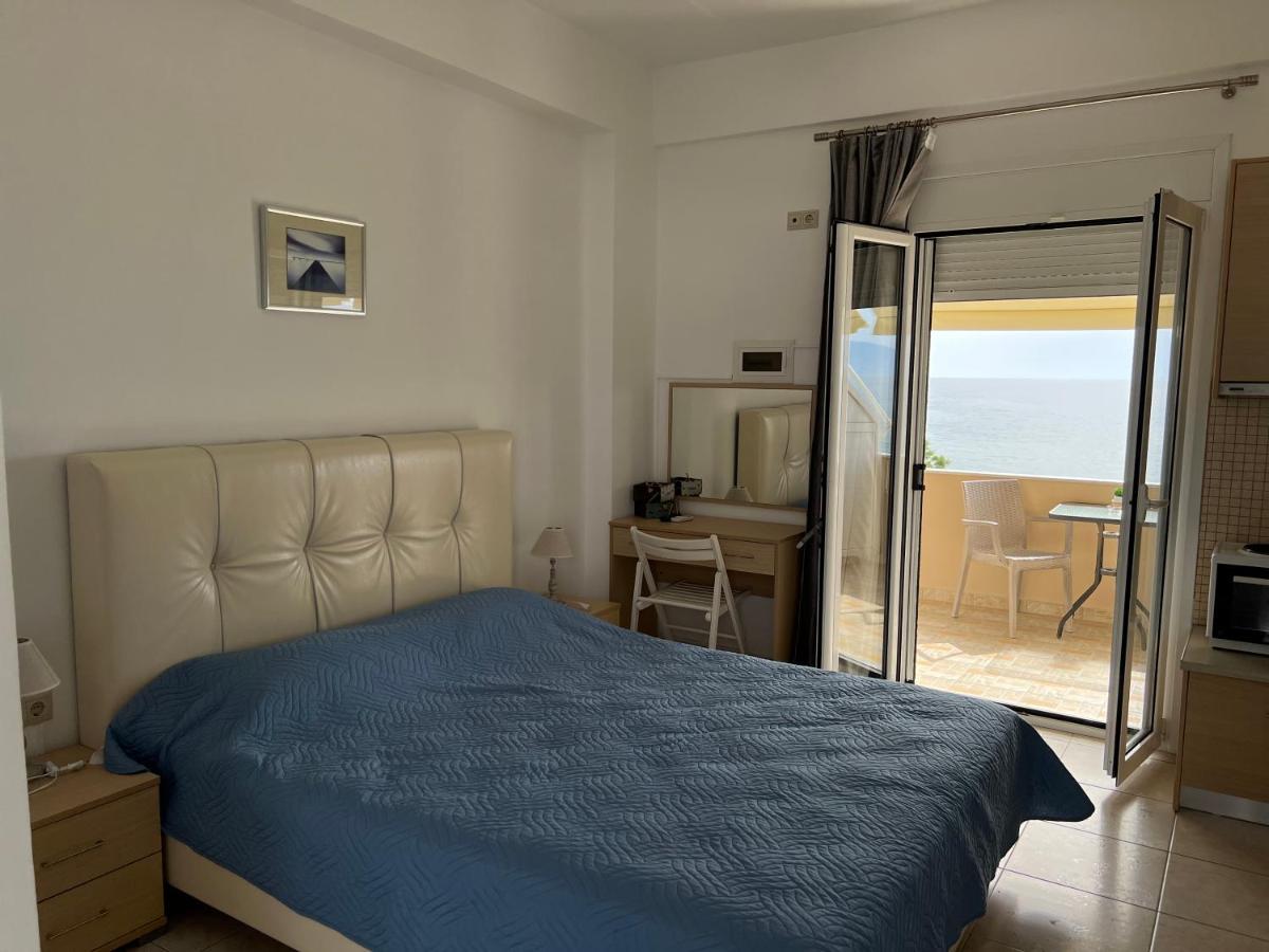 Pelini Apartman Kalamáki Kültér fotó