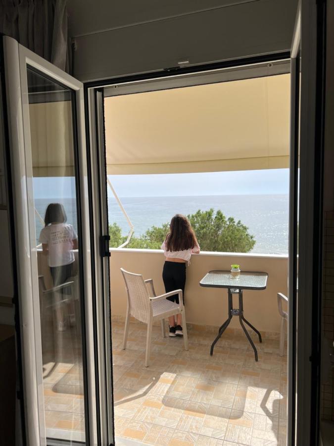 Pelini Apartman Kalamáki Kültér fotó